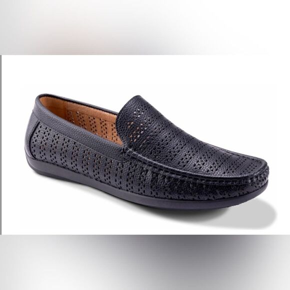 MONTIQUE MEN'S BLACK PERFORATED DRIVING SHOE S22. - Picture 1 of 1